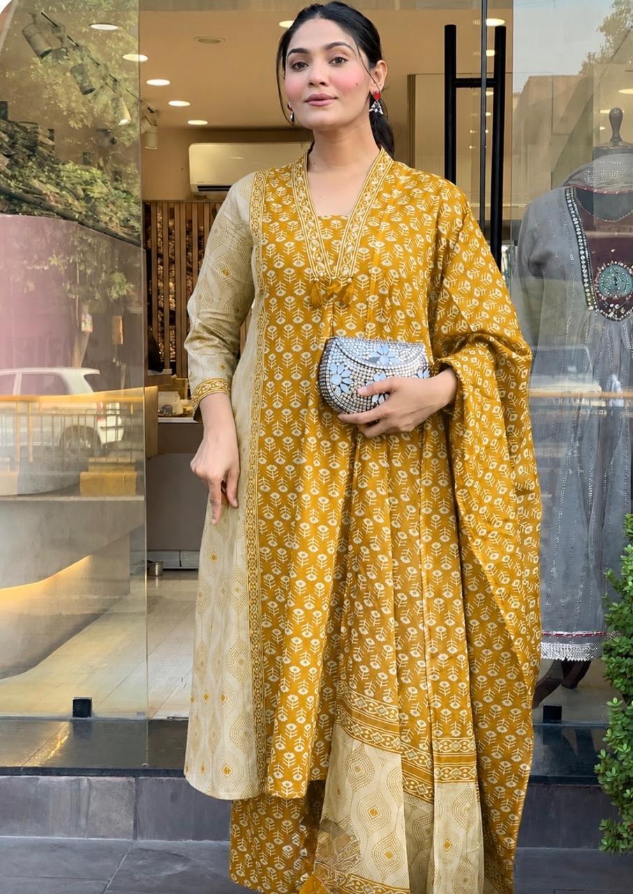 Printed Cotton Kurta Set for Women